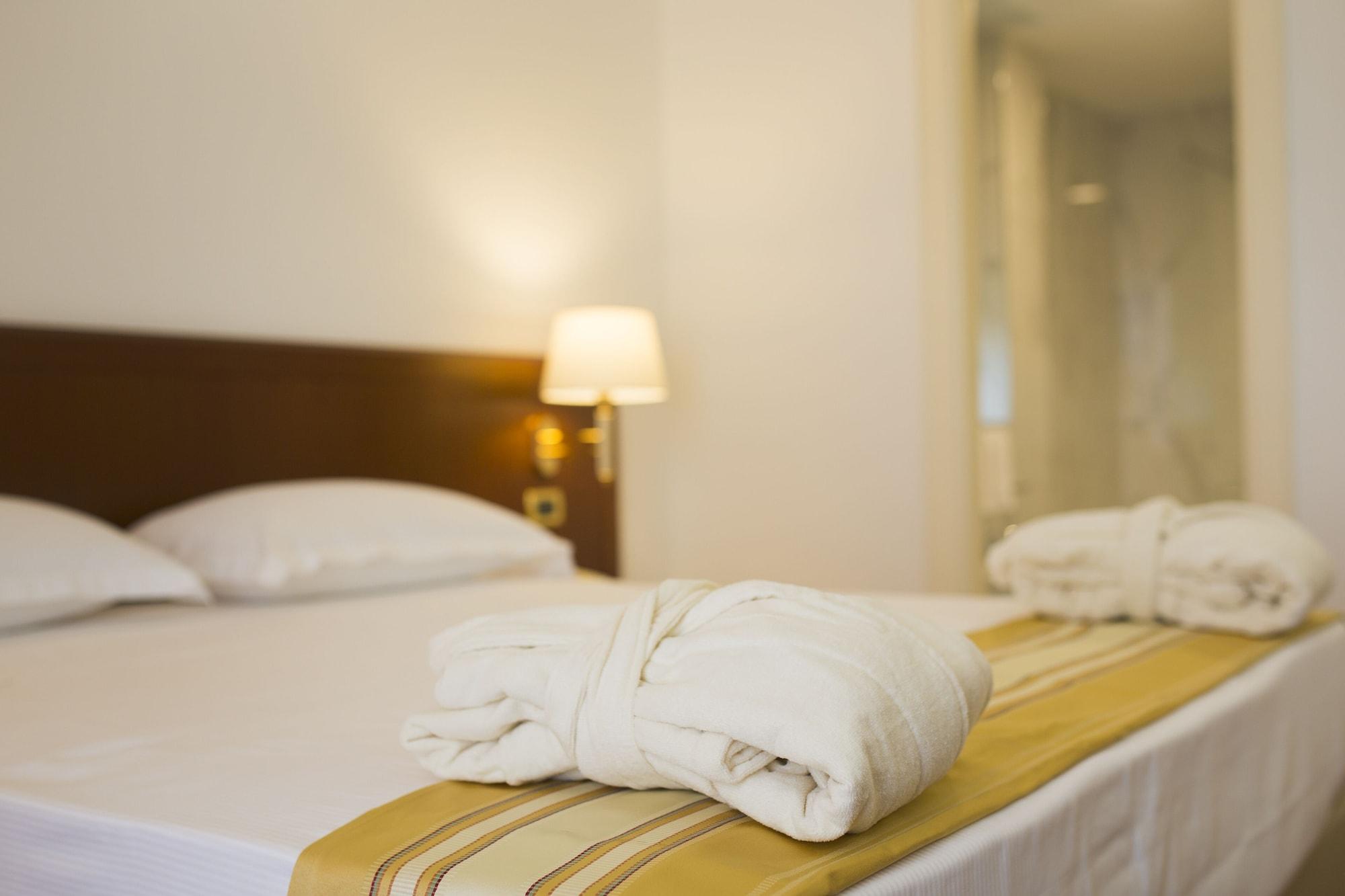 Hotel Europa Rende Ngoại thất bức ảnh