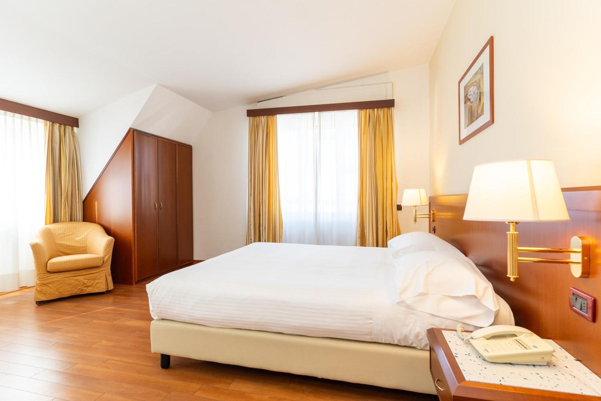 Hotel Europa Rende Ngoại thất bức ảnh